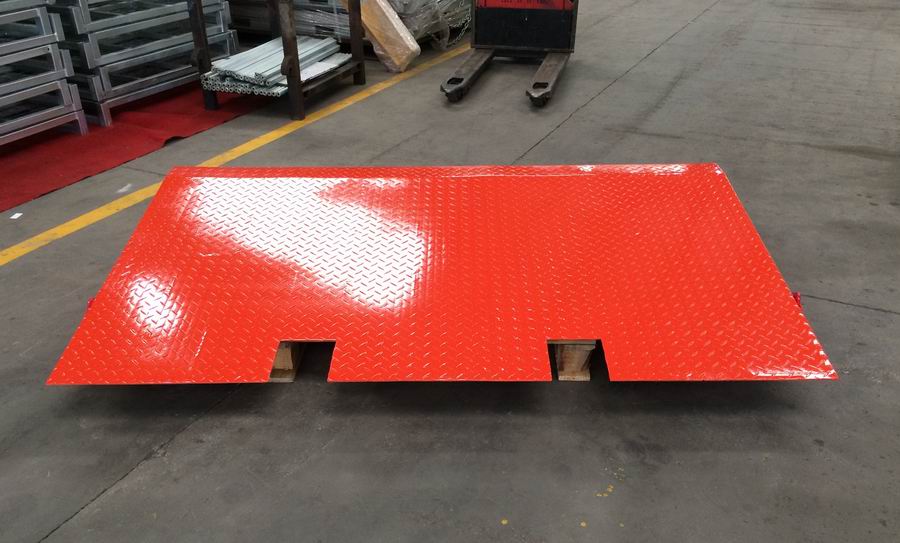 IM - Containerramp CRN6