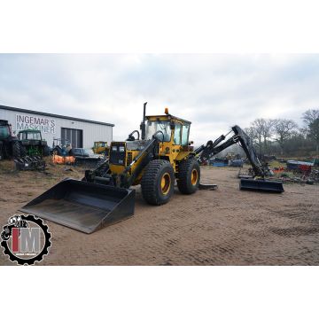 TRAKTORGRÄVARE VOLVO BM 6300 v2591