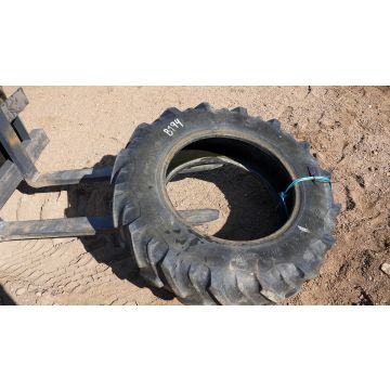 Däck Firestone 12,4 R24 60%