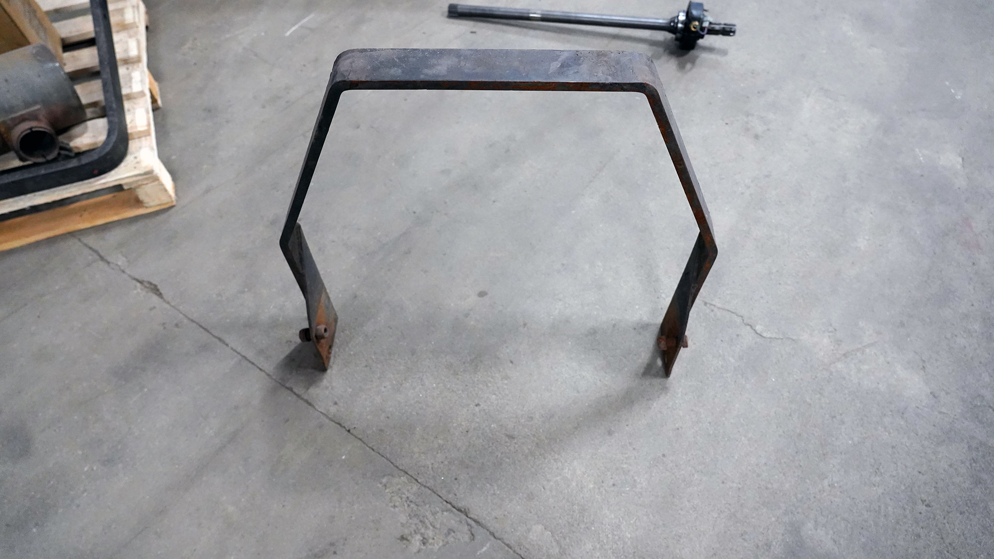 Skyddsbåge motorhuv 680mm