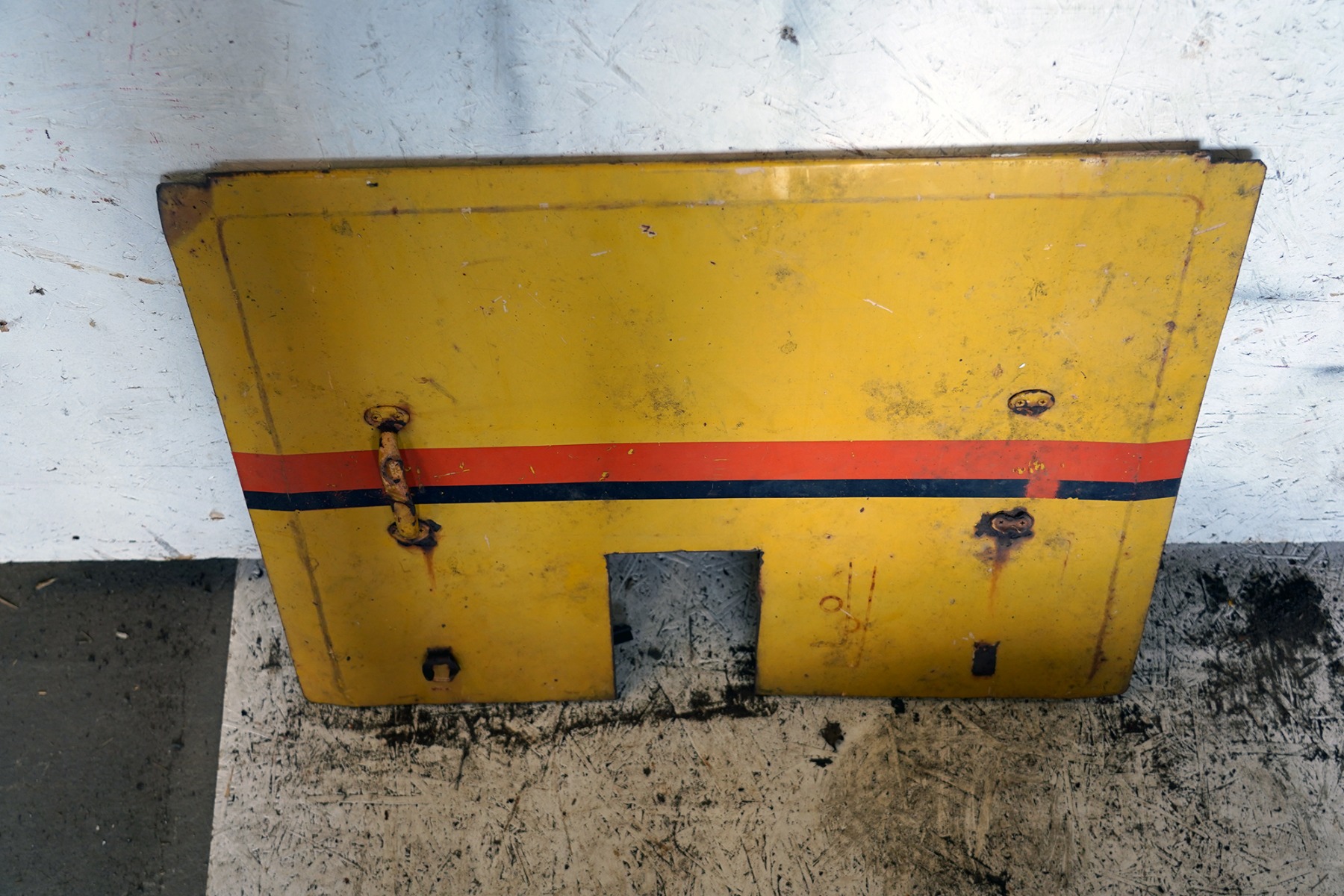 Servicelucka med handtag Volvo BM 4400