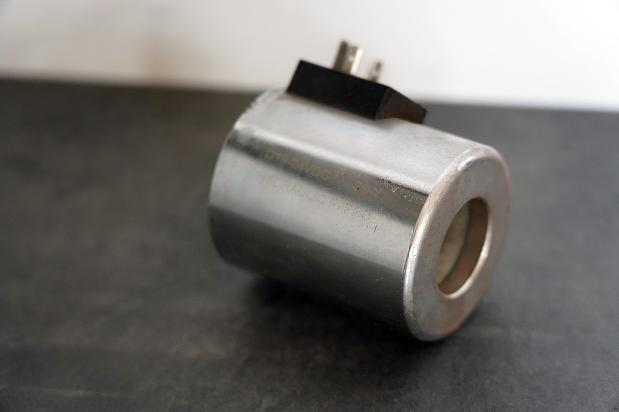 Pronar Magnetspole 12V