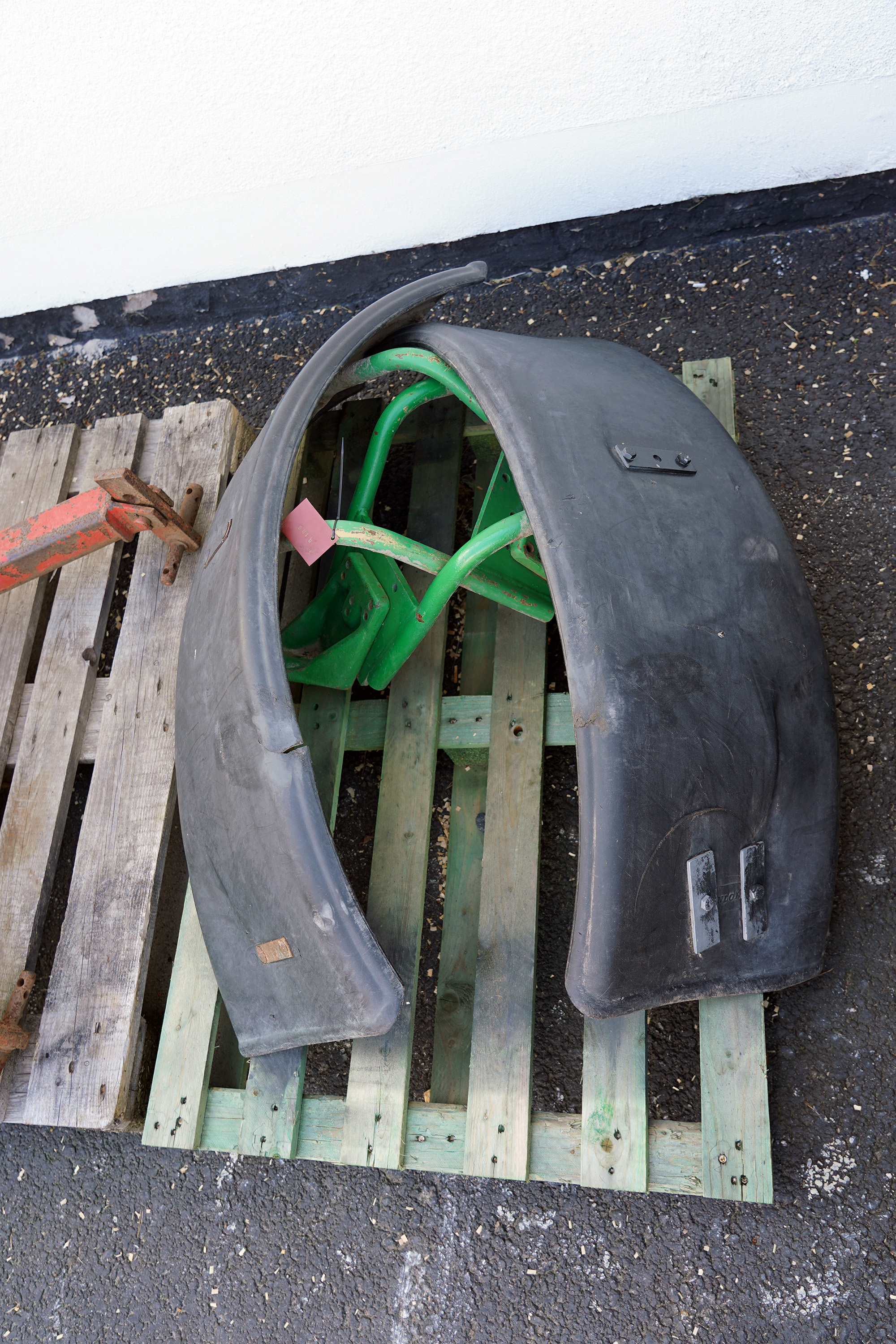 Framskärm Höger och Vänster  John Deere 6200