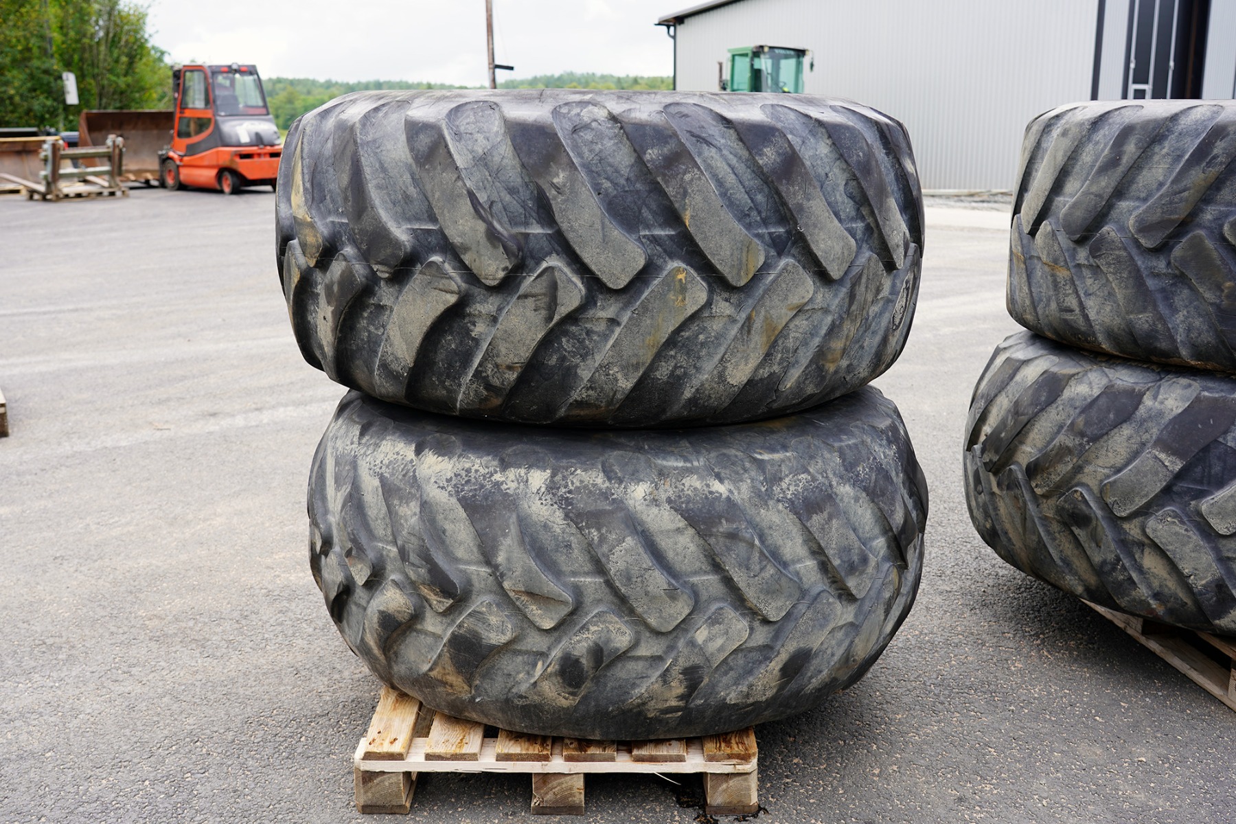 Hjul Trelleborg 650/55 - 30,5 finns 4st