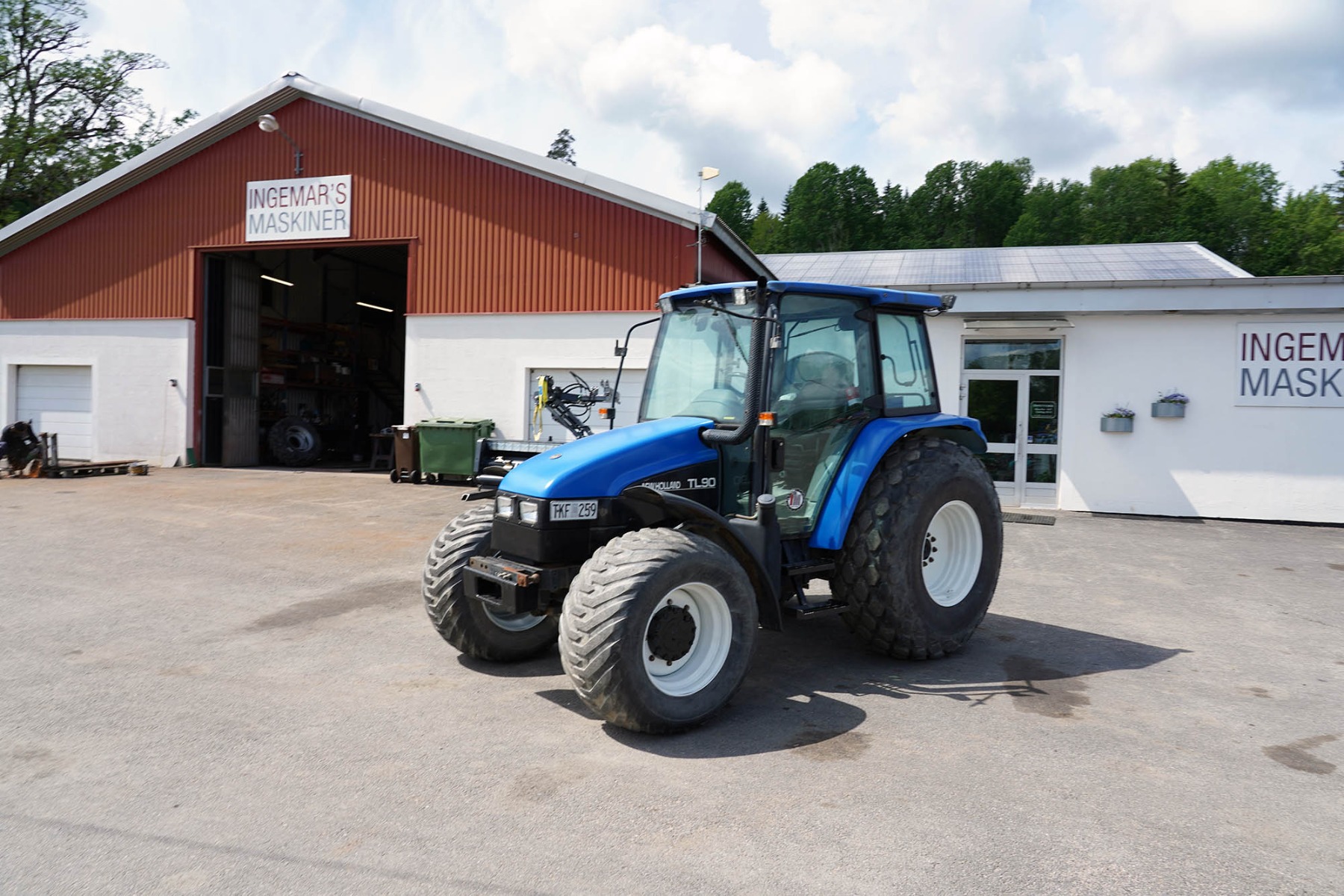 NEW HOLLAND TL90 - TKF259