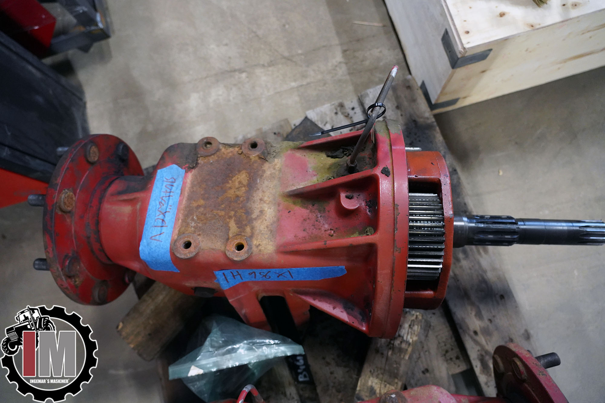 Slutväxel Vänster International 956 XL