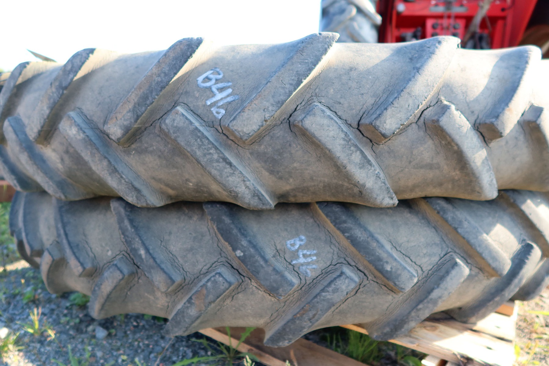 Däck Michelin 9,5-48 pris/st